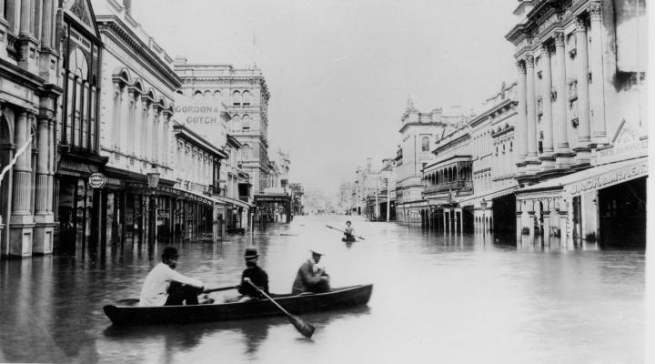 Drought, Mud, Filth, and Flood: Water Crises in Australian Cities, 1880s–2010s